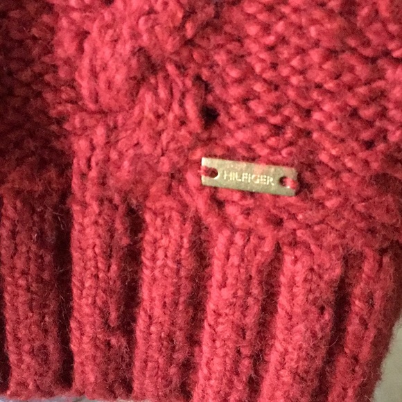 Tommy Hilfiger Red Sweater Size L - Picture 3 of 4